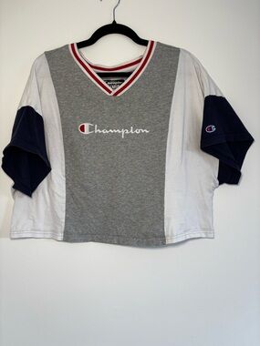 Champion Colorblock V-Neck Crop Top - Gray White Navy with Red Trim